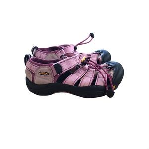 Keen sandals, kids size 3